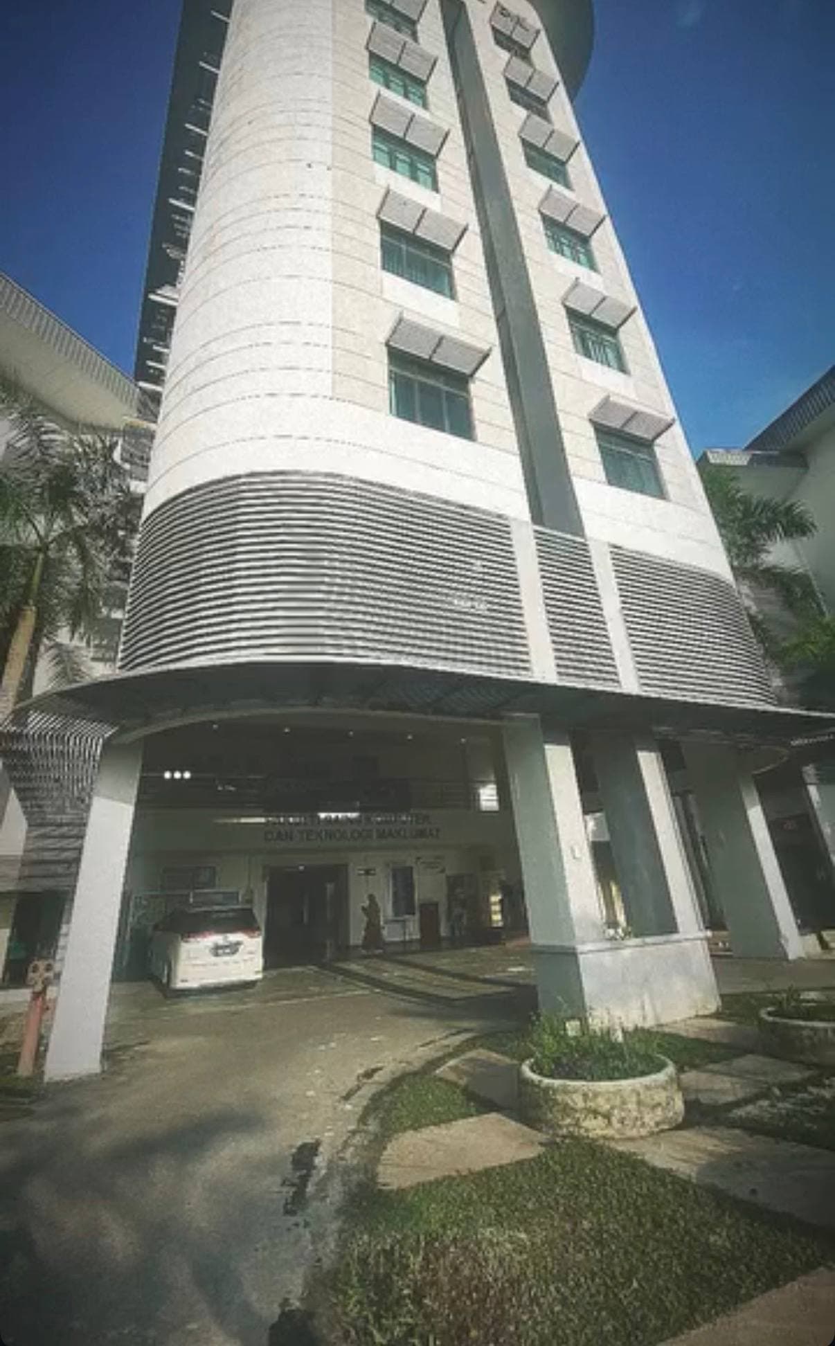 University Journey Begins